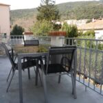 Grande terrasse dans une location pour cure thermiques à Amélie les bains