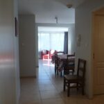 Appartement avec terrasse et vue imprenable sur les montagnes et thermes