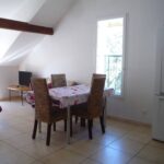 Salle à manger lumineuse
